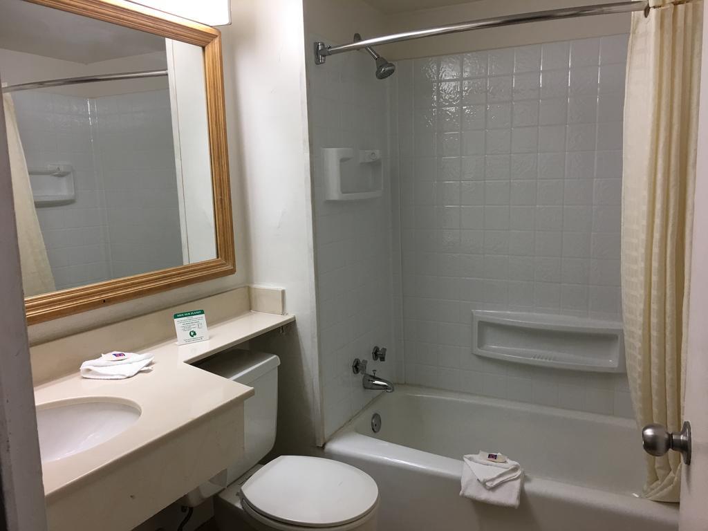 Comfort Inn & Suites Pittsburgh Gibsonia Экстерьер фото